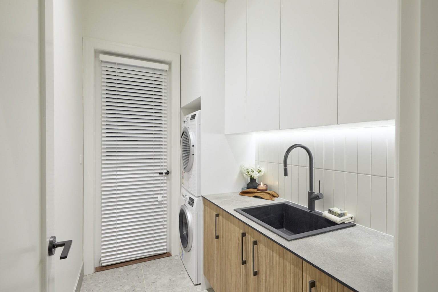 Go Inside The Block 2020 Hallway and Laundries