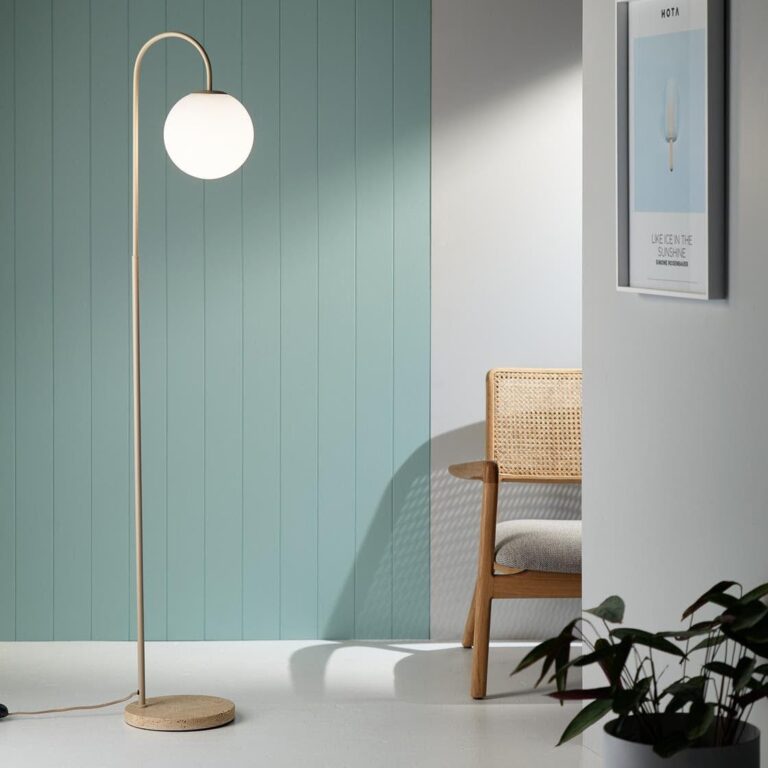 25 Best Small Living Room Lighting Ideas for All Budgets