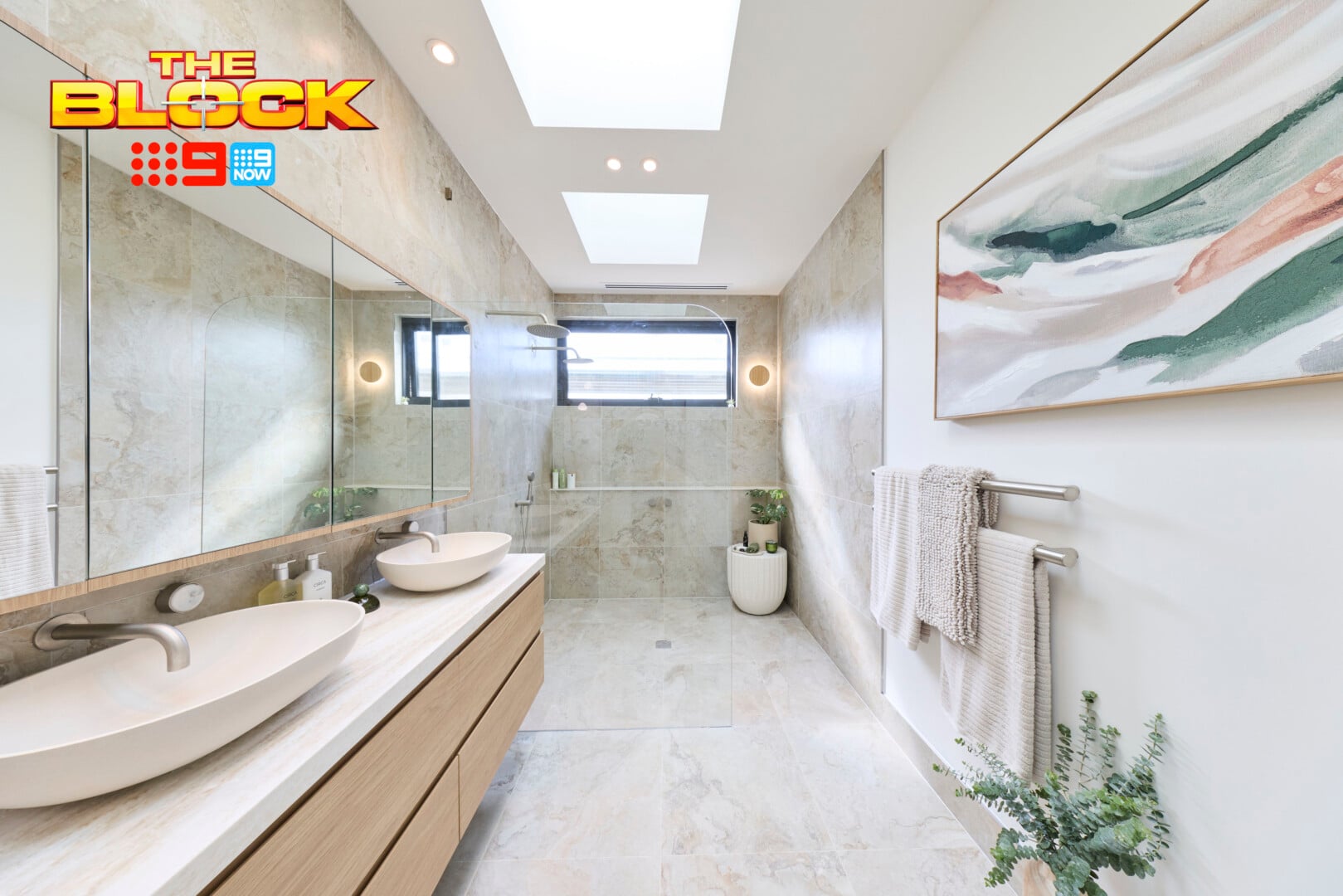 the block 2026 main ensuite rick and tayla bathroom artwork